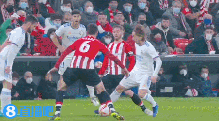 [NBA]哈登接管比赛 弧顶三分打进加罚